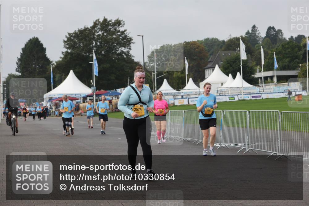 13.09.2026 - Kiel Lauf Andreas Tolksdorf http://msf.ph/oto/10330854 13.09.2026 09:32:53 Kiellinie 2574, 2967 meine-sportfotos.de