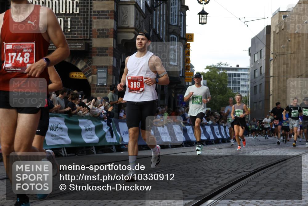 13.09.2026 - 21. swb-Marathon Bremen Strokosch-Dieckow http://msf.ph/oto/10330912 13.09.2026 13:15:17 Ziel 889, 1510, 1748, 2383, 3057, 3175, 3206, 3504, 3717, 4226, 4569, 4968, 5294, 5298, 5315, 5417, 5471, 5649, 5796, 6351, 6379, 6404, 6472, 6521, 6528, 6717, 7190, 7432, 8238, 8409, 9363, 9523, 9797, 13141, 3346, 4212, 4646, 4653, 4663, 6011, 6526, 7291, 7346, 7717, 7992, 8086, 8254, 8255, 9391 meine-sportfotos.de