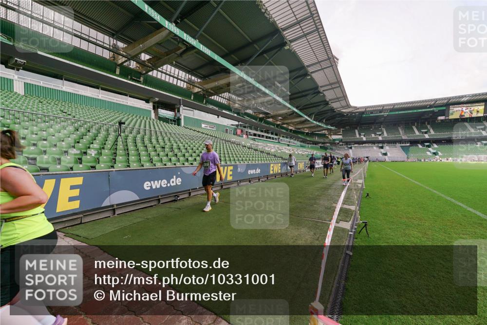 13.09.2026 - 21. swb-Marathon Bremen Michael Burmester http://msf.ph/oto/10331001 13.09.2026 13:37:07 Laufen im Stadion 360, 410, 421, 444, 491, 590, 657, 756, 799, 971, 1015, 1132, 1135, 1279, 1432, 1620, 1726, 1734, 1762, 1887, 1934, 1951, 2060, 2078, 2227, 2578, 2639, 2688, 2772, 2842, 2892, 2933, 2939, 3161, 3169, 3178, 3299, 3303, 3408, 3427, 3463, 3472, 3498, 3499, 3555, 3570, 3573, 3588, 3640, 3646, 3731, 3779, 3839, 3919, 3985, 3992, 3993, 4084, 4145, 4210, 4252, 4416, 4464, 4538, 4801, 4845, 4939, 5034, 5145, 5166, 5182, 5210, 5332, 5461, 5536, 5679 meine-sportfotos.de