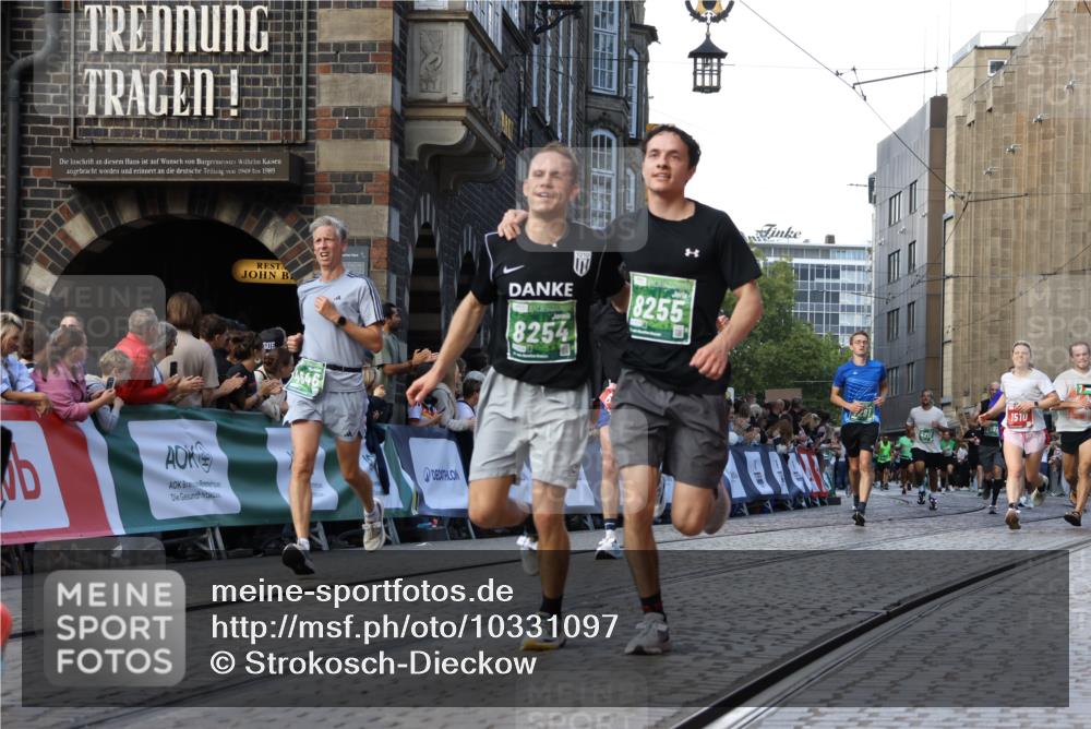 13.09.2026 - 21. swb-Marathon Bremen Strokosch-Dieckow http://msf.ph/oto/10331097 13.09.2026 13:15:22 Ziel 889, 1510, 1664, 2383, 3206, 3357, 3504, 3717, 4382, 4968, 4992, 5149, 5294, 5298, 5385, 5417, 5471, 5796, 6351, 6379, 6404, 6521, 6528, 6717, 6902, 7190, 7432, 7515, 8238, 9253, 9338, 9363, 9523, 9797, 13139, 13141, 1445, 3346, 4212, 4646, 4653, 4663, 6162, 6526, 7203, 7291, 7346, 7992, 9029, 9391, 9777 meine-sportfotos.de