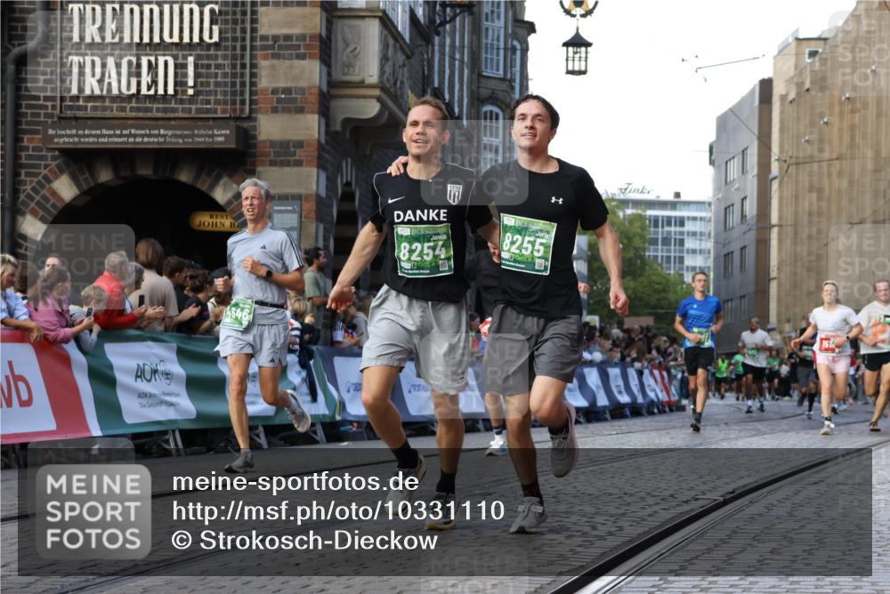 13.09.2026 - 21. swb-Marathon Bremen Strokosch-Dieckow http://msf.ph/oto/10331110 13.09.2026 13:15:22 Ziel 889, 1510, 1664, 2383, 3206, 3357, 3504, 3717, 4382, 4968, 4992, 5149, 5294, 5298, 5385, 5417, 5471, 5796, 6351, 6379, 6404, 6521, 6528, 6717, 6902, 7190, 7432, 7515, 8238, 9253, 9338, 9363, 9523, 9797, 13139, 13141, 1445, 3346, 4212, 4646, 4653, 4663, 6162, 6526, 7203, 7291, 7346, 7992, 9029, 9391, 9777 meine-sportfotos.de