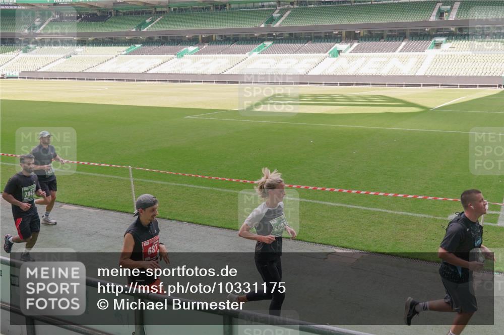 13.09.2026 - 21. swb-Marathon Bremen Michael Burmester http://msf.ph/oto/10331175 13.09.2026 13:02:51 Laufen im Stadion 150, 488, 531, 596, 722, 762, 930, 936, 940, 946, 1006, 1014, 1067, 1163, 1250, 1436, 1458, 1460, 1611, 1771, 1896, 2033, 2047, 2062, 2223, 2276, 2292, 2345, 2364, 2378, 2421, 2434, 2513, 2625, 2638, 2666, 2668, 2779, 2900, 2934, 2977, 2987, 3013, 3044, 3114, 3135, 3163, 3164, 3187, 3248, 3258, 3294, 3334, 3360, 3392, 3402, 3460, 3496, 3510, 3527, 3576, 3585, 3597, 3603, 3618, 3667, 3721, 3806, 3846, 3852, 3859, 3893, 3938, 3970, 3983, 4000, 4077, 4133, 4506, 4558 meine-sportfotos.de