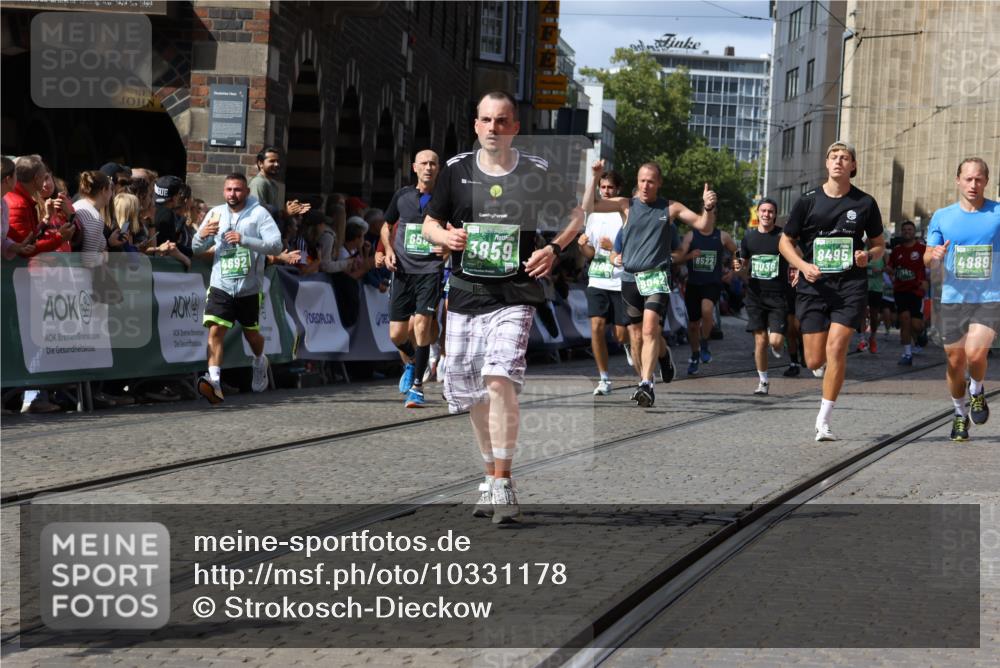 13.09.2026 - 21. swb-Marathon Bremen Strokosch-Dieckow http://msf.ph/oto/10331178 13.09.2026 13:31:30 Ziel 217, 1398, 1479, 2244, 2513, 2802, 2902, 3396, 3762, 3800, 4477, 4647, 5673, 5720, 5846, 6419, 6619, 6732, 7198, 7296, 7359, 7637, 7798, 7812, 7882, 8035, 8097, 8342, 8382, 8726, 9147, 9274, 9337, 9822, 9937, 9958, 9969, 9977, 13066, 310, 1600, 3115, 3239, 3244, 3858, 3859, 4164, 4273, 4692, 4889, 5426, 5899, 6039, 6062, 6100, 6193, 6213, 6581, 6602, 7032, 7260, 7608, 7941, 7964, 8042, 8078, 8166, 8205, 8206, 8364, 8495, 8522, 9033, 9293, 9568, 9903, 9914, 13151 meine-sportfotos.de