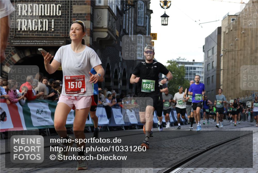 13.09.2026 - 21. swb-Marathon Bremen Strokosch-Dieckow http://msf.ph/oto/10331260 13.09.2026 13:15:26 Ziel 1510, 1664, 2383, 3357, 3504, 3717, 4111, 4382, 4992, 5003, 5149, 5294, 5298, 5385, 5417, 5471, 6351, 6379, 6521, 6528, 6717, 6773, 6902, 7190, 7432, 7497, 7515, 8238, 9253, 9338, 9363, 9483, 9797, 13137, 13139, 1033, 1445, 3346, 3536, 4212, 4653, 4663, 5533, 6162, 6515, 7203, 7291, 7992, 9029, 9391, 9475, 9777 meine-sportfotos.de