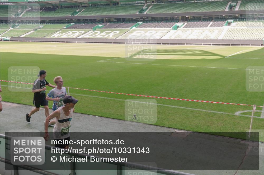 13.09.2026 - 21. swb-Marathon Bremen Michael Burmester http://msf.ph/oto/10331343 13.09.2026 13:03:00 Laufen im Stadion 150, 488, 531, 596, 722, 725, 762, 936, 940, 946, 1006, 1014, 1163, 1250, 1436, 1458, 1460, 1611, 1771, 2033, 2047, 2062, 2223, 2276, 2292, 2345, 2364, 2378, 2421, 2434, 2513, 2625, 2638, 2666, 2668, 2779, 2900, 2934, 2977, 2987, 3013, 3044, 3114, 3135, 3163, 3164, 3187, 3248, 3258, 3294, 3334, 3360, 3392, 3402, 3460, 3496, 3510, 3527, 3576, 3585, 3597, 3603, 3618, 3667, 3721, 3806, 3846, 3852, 3859, 3893, 3938, 3970, 3983, 4000, 4077, 4133, 4506, 4558 meine-sportfotos.de