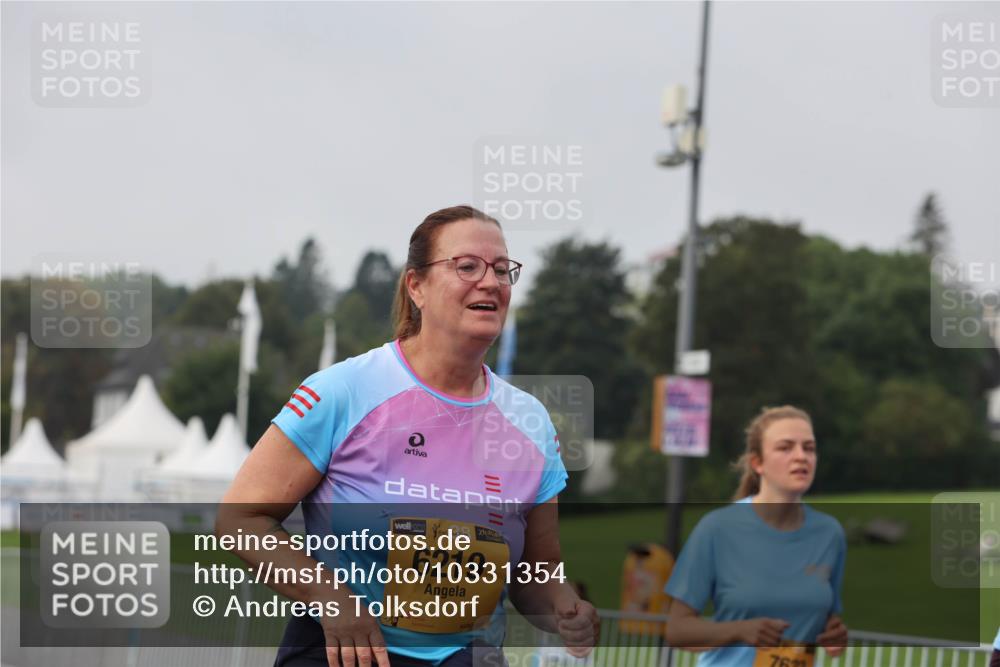 13.09.2026 - Kiel Lauf Andreas Tolksdorf http://msf.ph/oto/10331354 13.09.2026 09:34:06 Kiellinie 6219 meine-sportfotos.de