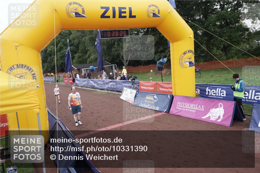 13.09.2026 - Airport Race Dennis Weichert http://msf.ph/oto/10331390 13.09.2026 10:28:59 Ziel 5308, 5443 meine-sportfotos.de