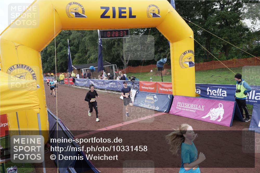 13.09.2026 - Airport Race Dennis Weichert http://msf.ph/oto/10331458 13.09.2026 10:29:10 Ziel 5079, 5089, 5113, 5151, 5241, 5314, 5317, 5452 meine-sportfotos.de