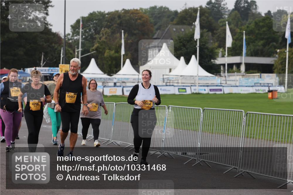 13.09.2026 - Kiel Lauf Andreas Tolksdorf http://msf.ph/oto/10331468 13.09.2026 09:34:37 Kiellinie 11398, 39, 4295, 10457, 0, 0456, 1296 meine-sportfotos.de