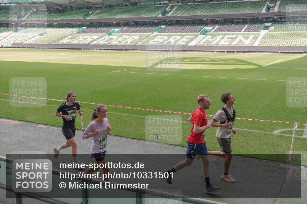 13.09.2026 - 21. swb-Marathon Bremen Michael Burmester http://msf.ph/oto/10331501 13.09.2026 13:03:08 Laufen im Stadion 150, 210, 488, 531, 596, 722, 725, 762, 881, 936, 940, 946, 1006, 1014, 1163, 1250, 1458, 1460, 1479, 1611, 1649, 1771, 2047, 2223, 2276, 2292, 2345, 2364, 2378, 2421, 2434, 2513, 2625, 2638, 2666, 2668, 2779, 2851, 2900, 2934, 2977, 2987, 3013, 3044, 3114, 3135, 3163, 3164, 3187, 3248, 3258, 3294, 3334, 3360, 3392, 3402, 3460, 3496, 3510, 3527, 3576, 3579, 3585, 3597, 3603, 3618, 3667, 3721, 3846, 3852, 3859, 3893, 3938, 3970, 3983, 4000, 4077, 4133, 4506, 4558 meine-sportfotos.de