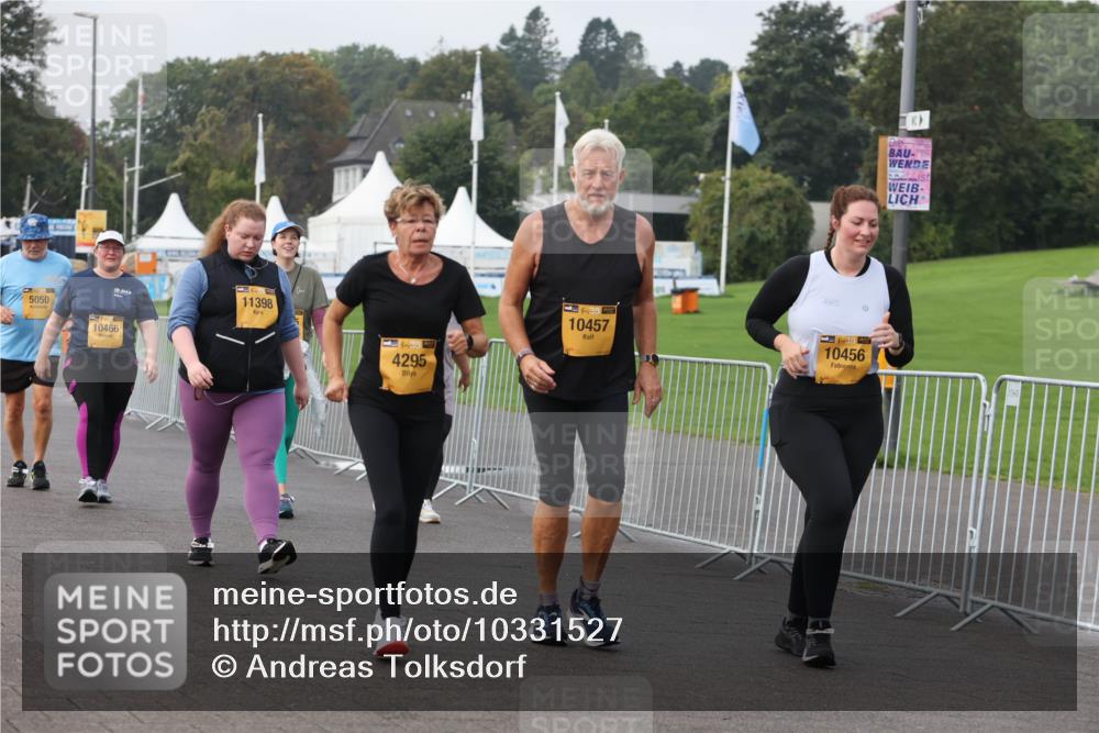 13.09.2026 - Kiel Lauf Andreas Tolksdorf http://msf.ph/oto/10331527 13.09.2026 09:34:42 Kiellinie 3, 5050, 10466, 11398, 5, 39, 4295, 38, 10457, 10456 meine-sportfotos.de