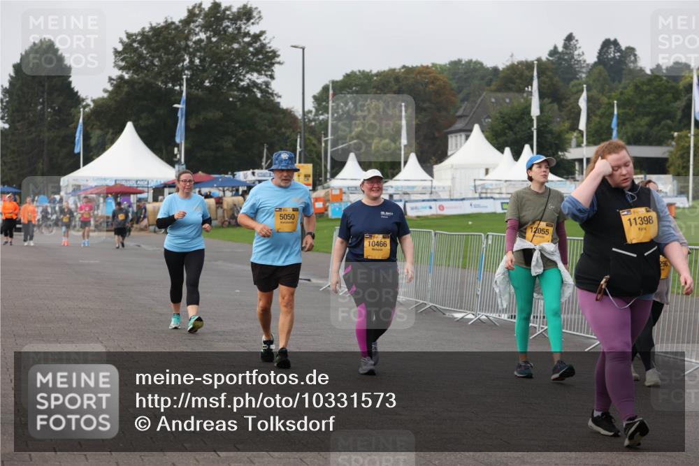 13.09.2026 - Kiel Lauf Andreas Tolksdorf http://msf.ph/oto/10331573 13.09.2026 09:34:45 Kiellinie 5050, 10466, 12055, 135, 11398, 296 meine-sportfotos.de