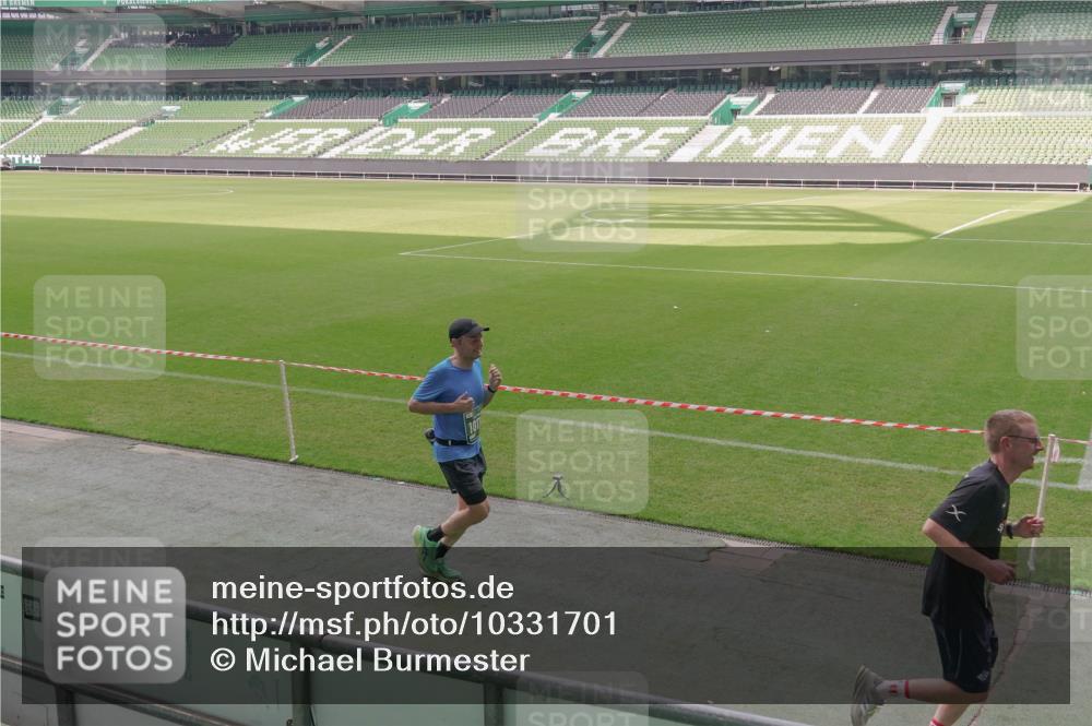 13.09.2026 - 21. swb-Marathon Bremen Michael Burmester http://msf.ph/oto/10331701 13.09.2026 13:03:25 Laufen im Stadion 150, 209, 210, 488, 596, 722, 725, 762, 881, 936, 940, 1014, 1163, 1250, 1343, 1458, 1460, 1479, 1611, 1649, 1653, 1771, 2223, 2276, 2292, 2345, 2364, 2378, 2421, 2434, 2513, 2625, 2666, 2668, 2779, 2851, 2891, 2900, 2934, 2977, 2987, 3013, 3044, 3114, 3135, 3163, 3164, 3187, 3248, 3258, 3294, 3334, 3360, 3402, 3425, 3454, 3460, 3496, 3510, 3576, 3579, 3585, 3597, 3603, 3618, 3721, 3846, 3852, 3859, 3893, 3938, 3970, 3983, 4000, 4077, 4133, 4506, 4558 meine-sportfotos.de
