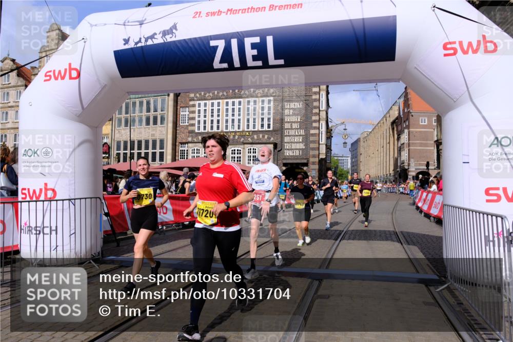 13.09.2026 - 21. swb-Marathon Bremen Tim E. http://msf.ph/oto/10331704 13.09.2026 11:04:37 Ziel 10182, 10245, 10291, 10526, 10613, 10755, 11214, 11215, 11221, 11248, 11336, 11410, 11539, 11720, 11726, 11740, 12001, 12009, 12276, 12929 meine-sportfotos.de