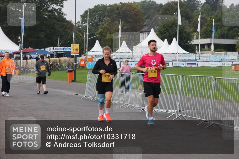 13.09.2026 - Kiel Lauf Andreas Tolksdorf http://msf.ph/oto/10331718 13.09.2026 09:35:06 Kiellinie 5493, 8443, 12735, 12736 meine-sportfotos.de