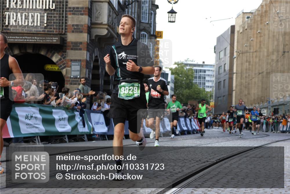 13.09.2026 - 21. swb-Marathon Bremen Strokosch-Dieckow http://msf.ph/oto/10331723 13.09.2026 13:15:35 Ziel 1664, 3357, 3743, 4111, 4382, 4646, 4992, 5003, 5149, 5385, 6011, 6351, 6773, 6902, 7346, 7432, 7497, 7515, 7717, 7730, 8086, 8254, 8255, 9253, 9338, 9363, 9483, 13137, 13139, 982, 1033, 2733, 3119, 3422, 3536, 3689, 3836, 3991, 4573, 5533, 5588, 6515, 9122, 9475, 13249 meine-sportfotos.de