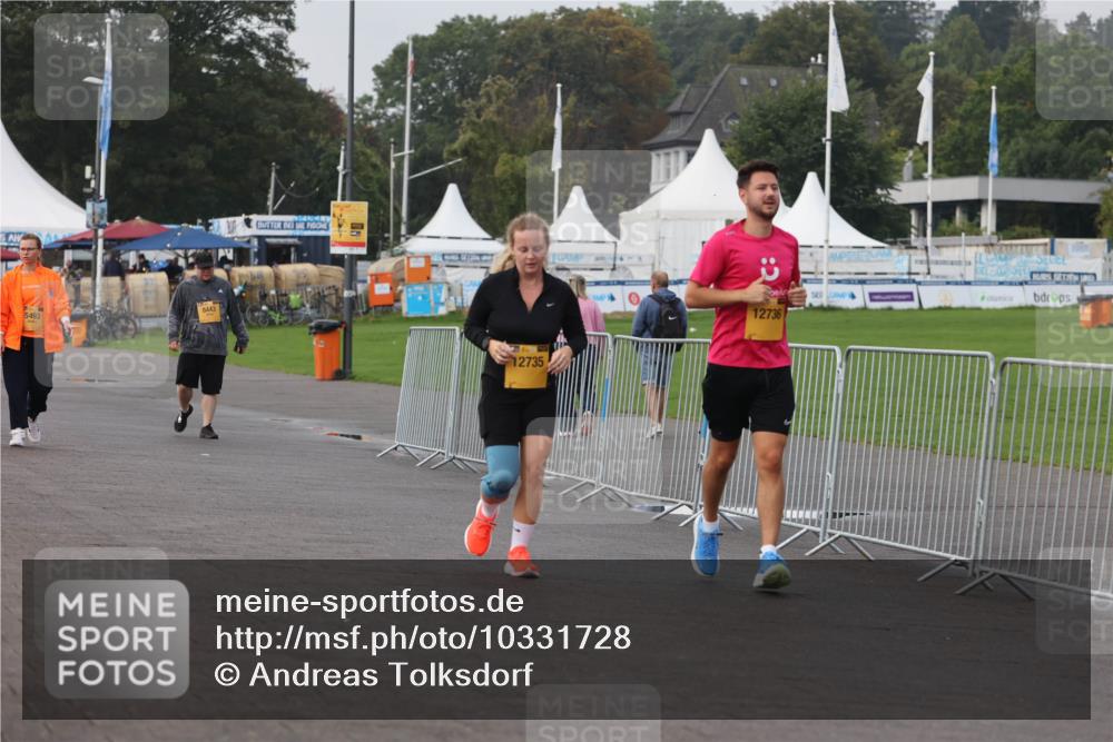 13.09.2026 - Kiel Lauf Andreas Tolksdorf http://msf.ph/oto/10331728 13.09.2026 09:35:06 Kiellinie 5493, 8443, 12735, 12736 meine-sportfotos.de