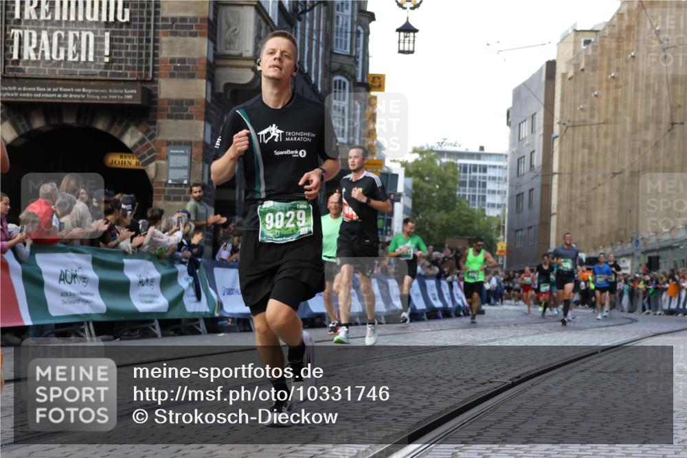 13.09.2026 - 21. swb-Marathon Bremen Strokosch-Dieckow http://msf.ph/oto/10331746 13.09.2026 13:15:35 Ziel 1664, 3357, 3743, 4111, 4382, 4646, 4992, 5003, 5149, 5385, 6011, 6351, 6773, 6902, 7346, 7432, 7497, 7515, 7717, 7730, 8086, 8254, 8255, 9253, 9338, 9363, 9483, 13137, 13139, 982, 1033, 2733, 3119, 3422, 3536, 3689, 3836, 3991, 4573, 5533, 5588, 6515, 9122, 9475, 13249 meine-sportfotos.de