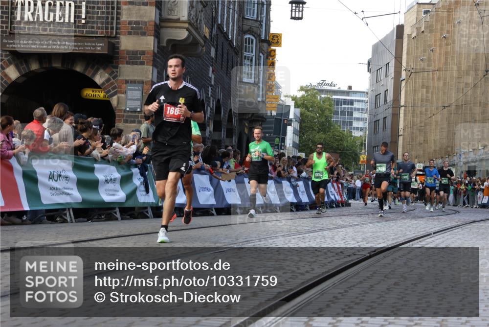 13.09.2026 - 21. swb-Marathon Bremen Strokosch-Dieckow http://msf.ph/oto/10331759 13.09.2026 13:15:36 Ziel 1664, 3357, 3743, 4111, 4382, 4646, 4992, 5003, 5149, 5385, 6011, 6773, 6902, 7346, 7432, 7497, 7515, 7717, 7730, 8086, 8254, 8255, 9253, 9338, 9483, 13137, 13139, 982, 1033, 2733, 3119, 3422, 3536, 3689, 3836, 3991, 4573, 5533, 5588, 6481, 6515, 9122, 9475, 13249 meine-sportfotos.de