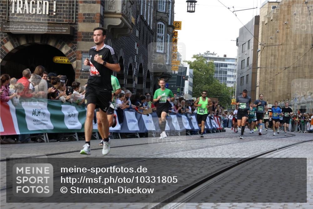 13.09.2026 - 21. swb-Marathon Bremen Strokosch-Dieckow http://msf.ph/oto/10331805 13.09.2026 13:15:36 Ziel 1664, 3357, 3743, 4111, 4382, 4646, 4992, 5003, 5149, 5385, 6011, 6773, 6902, 7346, 7432, 7497, 7515, 7717, 7730, 8086, 8254, 8255, 9253, 9338, 9483, 13137, 13139, 982, 1033, 2733, 3119, 3422, 3536, 3689, 3836, 3991, 4573, 5533, 5588, 6481, 6515, 9122, 9475, 13249 meine-sportfotos.de