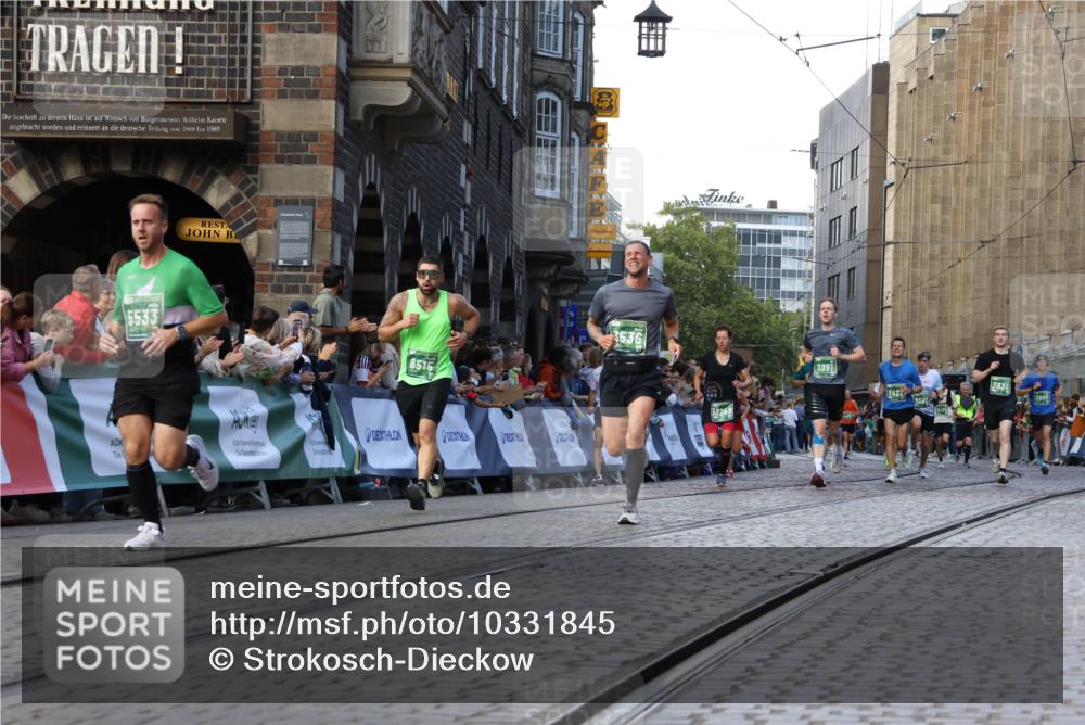13.09.2026 - 21. swb-Marathon Bremen Strokosch-Dieckow http://msf.ph/oto/10331845 13.09.2026 13:15:39 Ziel 1664, 3357, 3743, 4111, 4646, 4663, 5003, 5149, 5385, 6011, 6526, 6773, 6902, 7291, 7346, 7497, 7515, 7717, 7730, 8086, 8254, 8255, 9253, 9338, 9483, 13137, 13139, 982, 2733, 3119, 3422, 3536, 3689, 3836, 3991, 4573, 5474, 5533, 5588, 6481, 6515, 9122, 13149, 13249 meine-sportfotos.de