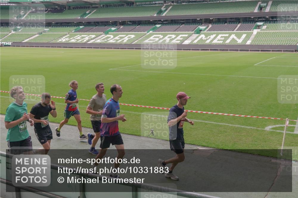 13.09.2026 - 21. swb-Marathon Bremen Michael Burmester http://msf.ph/oto/10331883 13.09.2026 13:03:45 Laufen im Stadion 209, 210, 488, 534, 565, 596, 725, 762, 881, 936, 940, 1014, 1343, 1373, 1458, 1460, 1479, 1611, 1649, 1653, 1771, 2223, 2276, 2364, 2369, 2421, 2434, 2513, 2625, 2668, 2779, 2851, 2872, 2891, 2900, 2934, 2977, 3028, 3114, 3135, 3217, 3258, 3360, 3402, 3419, 3425, 3454, 3460, 3496, 3510, 3521, 3576, 3579, 3585, 3597, 3603, 3618, 3721, 3796, 3846, 3852, 3859, 3893, 3909, 3938, 3970, 3983, 4000, 4077, 4133, 4506, 4558, 242 meine-sportfotos.de