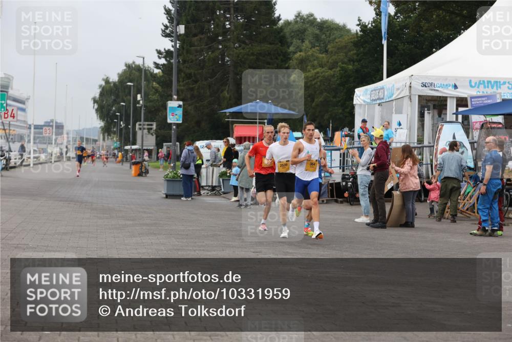 13.09.2026 - Kiel Lauf Andreas Tolksdorf http://msf.ph/oto/10331959 13.09.2026 09:50:50 Kiellinie 84, 3, 2539, 364 meine-sportfotos.de