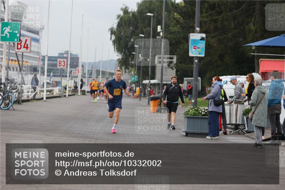 13.09.2026 - Kiel Lauf Andreas Tolksdorf http://msf.ph/oto/10332002 13.09.2026 09:50:56 Kiellinie 3, 4, 3, 12777 meine-sportfotos.de