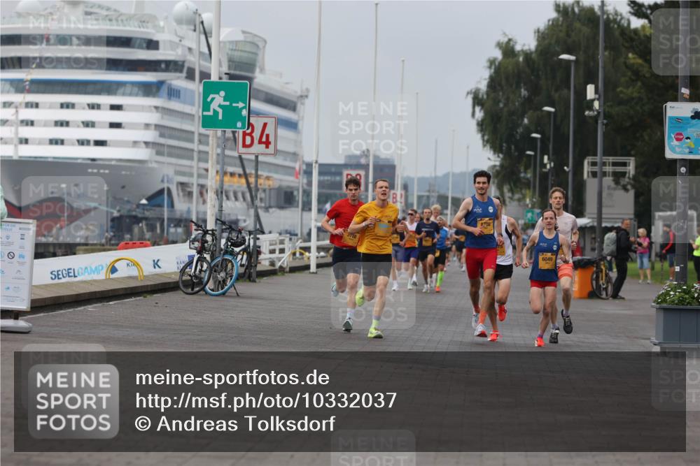13.09.2026 - Kiel Lauf Andreas Tolksdorf http://msf.ph/oto/10332037 13.09.2026 09:51:12 Kiellinie 3, 4, 8708, 6049 meine-sportfotos.de