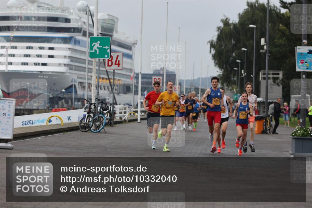 13.09.2026 - Kiel Lauf Andreas Tolksdorf http://msf.ph/oto/10332040 13.09.2026 09:51:12 Kiellinie 4, 3788, 8708, 6049 meine-sportfotos.de
