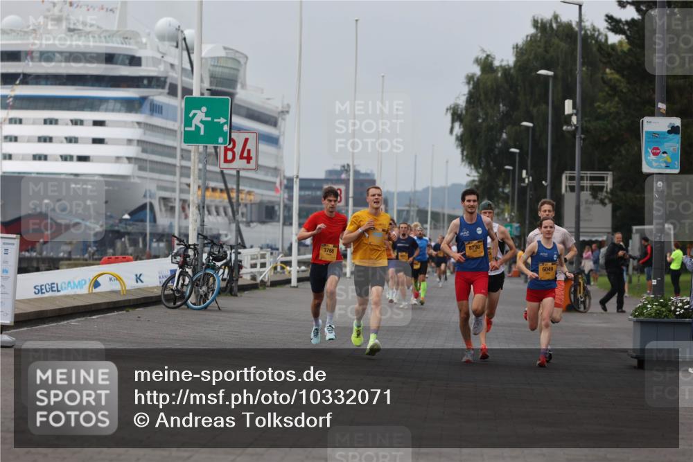 13.09.2026 - Kiel Lauf Andreas Tolksdorf http://msf.ph/oto/10332071 13.09.2026 09:51:12 Kiellinie 0, 4, 3788, 8708, 6049 meine-sportfotos.de