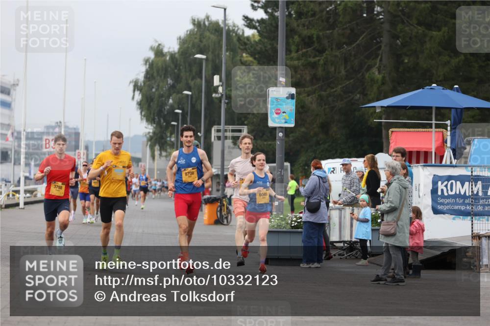 13.09.2026 - Kiel Lauf Andreas Tolksdorf http://msf.ph/oto/10332123 13.09.2026 09:51:13 Kiellinie 3, 3788, 8708, 6049 meine-sportfotos.de