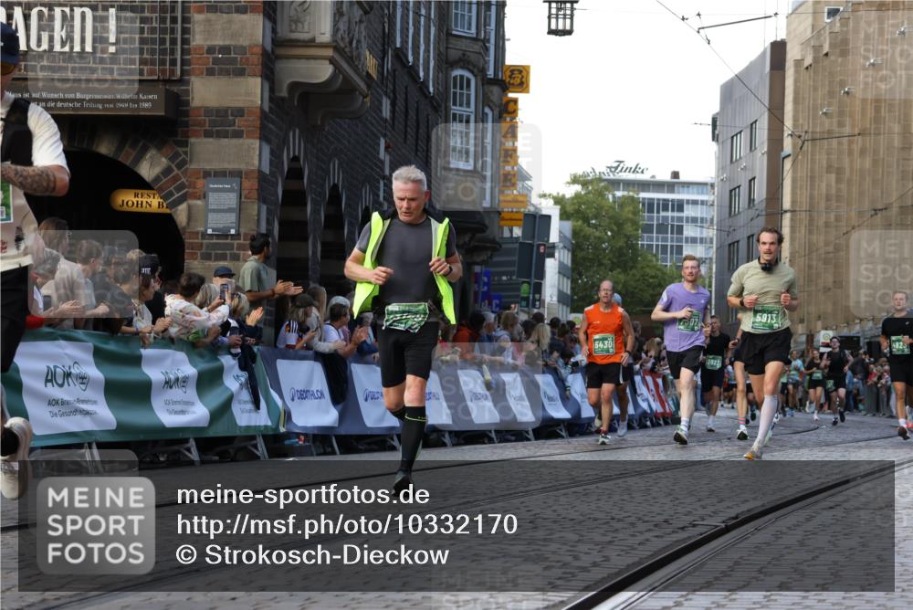 13.09.2026 - 21. swb-Marathon Bremen Strokosch-Dieckow http://msf.ph/oto/10332170 13.09.2026 13:15:52 Ziel 1033, 1445, 3346, 3536, 4212, 4646, 4653, 4663, 5533, 6162, 6515, 6526, 7203, 7291, 7346, 7992, 8086, 8254, 8255, 9029, 9391, 9475, 9777, 145, 1955, 2623, 3134, 3149, 4128, 4823, 5430, 5913, 7307, 7413, 8487, 9278, 13149, 13158 meine-sportfotos.de