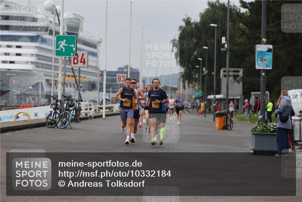 13.09.2026 - Kiel Lauf Andreas Tolksdorf http://msf.ph/oto/10332184 13.09.2026 09:51:20 Kiellinie 3, 4, 3, 2149 meine-sportfotos.de