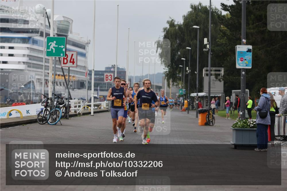 13.09.2026 - Kiel Lauf Andreas Tolksdorf http://msf.ph/oto/10332206 13.09.2026 09:51:20 Kiellinie 7828, 4, 3, 12149, 9681 meine-sportfotos.de