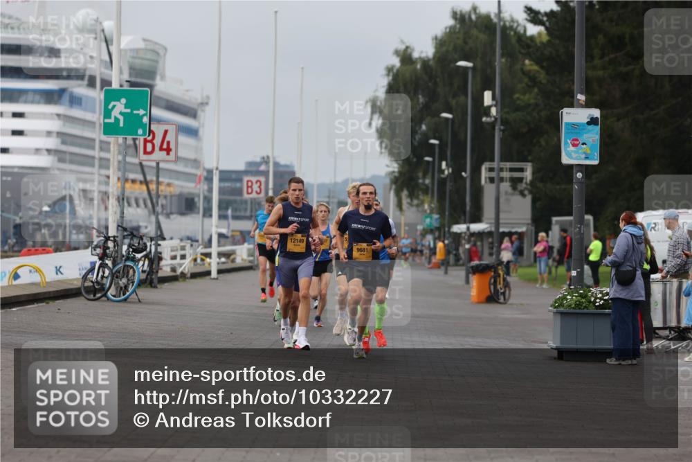 13.09.2026 - Kiel Lauf Andreas Tolksdorf http://msf.ph/oto/10332227 13.09.2026 09:51:21 Kiellinie 3, 4, 3, 12149, 9681 meine-sportfotos.de