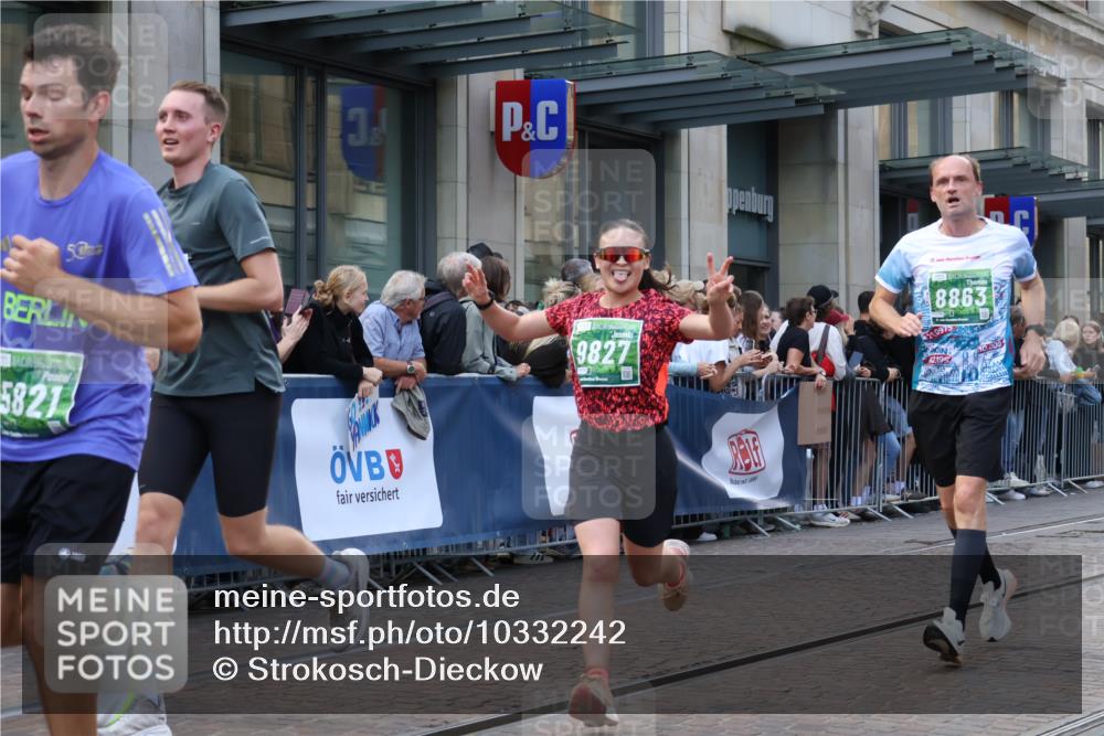 13.09.2026 - 21. swb-Marathon Bremen Strokosch-Dieckow http://msf.ph/oto/10332242 13.09.2026 13:23:01 Ziel 1900, 2306, 2371, 2409, 2427, 2827, 2899, 2961, 3078, 3173, 3374, 3531, 3729, 3861, 3920, 3939, 5114, 5820, 5821, 6923, 8045, 8231, 8304, 8732, 8787, 8863, 9088, 9196, 9436, 9827, 10127, 913, 1809, 1935, 1963, 2040, 2367, 2771, 2806, 2914, 3098, 3145, 3233, 3560, 5114, 6707, 6737, 6792, 7909, 8377, 8551, 8646, 8671, 8672, 8819, 8820, 9090, 9510, 9921 meine-sportfotos.de