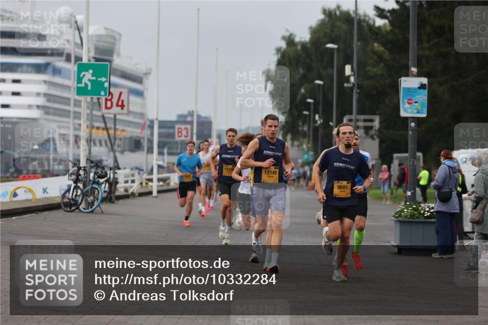 13.09.2026 - Kiel Lauf Andreas Tolksdorf http://msf.ph/oto/10332284 13.09.2026 09:51:23 Kiellinie 4, 3, 12148, 12149, 9681 meine-sportfotos.de