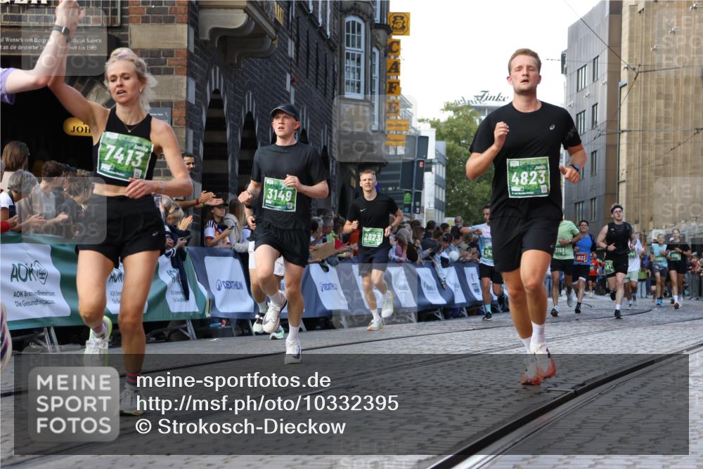 13.09.2026 - 21. swb-Marathon Bremen Strokosch-Dieckow http://msf.ph/oto/10332395 13.09.2026 13:15:57 Ziel 1033, 1445, 2733, 3119, 3346, 3536, 3836, 3991, 4212, 4573, 4653, 4663, 5533, 5588, 6162, 6515, 6526, 7203, 7291, 7992, 9029, 9391, 9475, 9777, 13249, 481, 663, 1955, 2623, 3134, 3149, 4128, 5430, 6106, 6744, 8398, 8487, 13008, 13158 meine-sportfotos.de