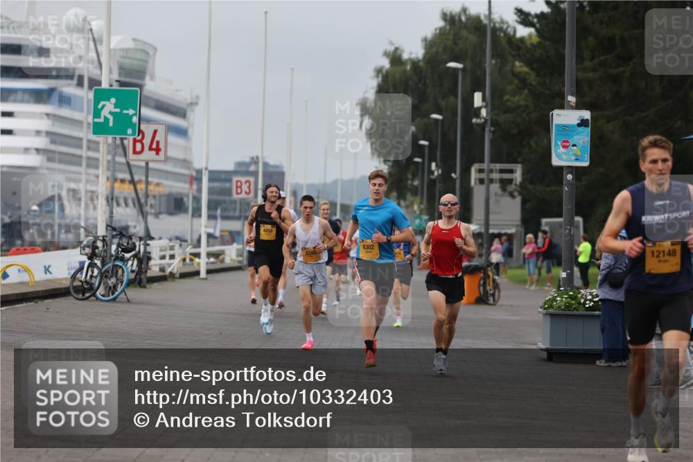 13.09.2026 - Kiel Lauf Andreas Tolksdorf http://msf.ph/oto/10332403 13.09.2026 09:51:28 Kiellinie 4, 3, 4858, 8240, 6302, 12148 meine-sportfotos.de