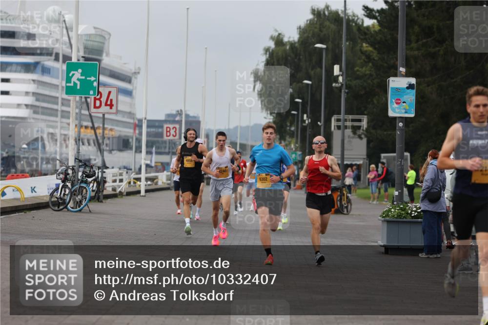 13.09.2026 - Kiel Lauf Andreas Tolksdorf http://msf.ph/oto/10332407 13.09.2026 09:51:28 Kiellinie 4, 3, 4856, 8240, 6302 meine-sportfotos.de
