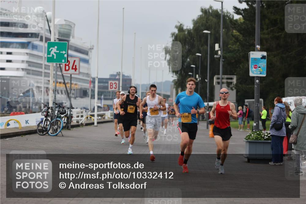 13.09.2026 - Kiel Lauf Andreas Tolksdorf http://msf.ph/oto/10332412 13.09.2026 09:51:28 Kiellinie 4, 1, 3, 4858, 8240, 6302 meine-sportfotos.de
