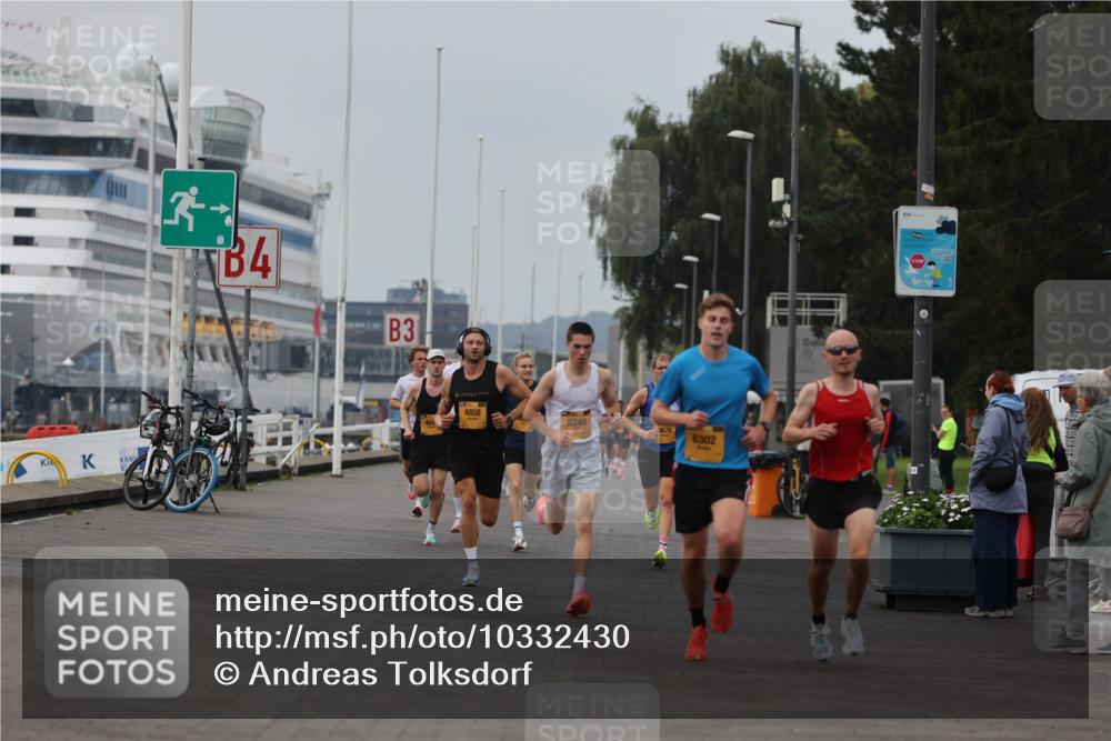 13.09.2026 - Kiel Lauf Andreas Tolksdorf http://msf.ph/oto/10332430 13.09.2026 09:51:29 Kiellinie 3, 4, 3, 4858, 8240, 9678, 6302 meine-sportfotos.de