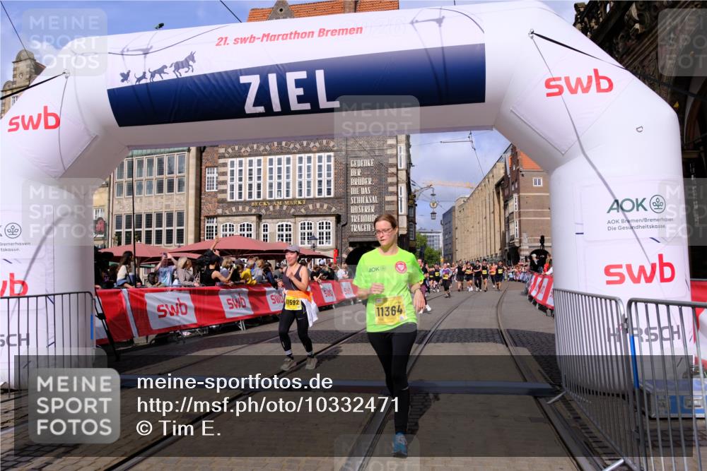 13.09.2026 - 21. swb-Marathon Bremen Tim E. http://msf.ph/oto/10332471 13.09.2026 11:04:56 Ziel 10160, 10198, 10283, 10481, 10711, 10755, 10877, 10940, 11006, 11114, 11364, 11366, 11592, 11705, 11761, 11991, 12005 meine-sportfotos.de
