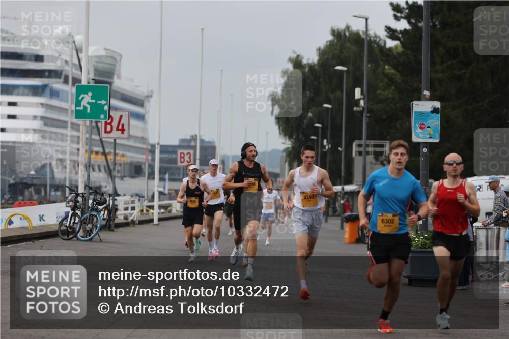 13.09.2026 - Kiel Lauf Andreas Tolksdorf http://msf.ph/oto/10332472 13.09.2026 09:51:30 Kiellinie 3, 4, 3, 4645, 1647, 8240, 6302 meine-sportfotos.de