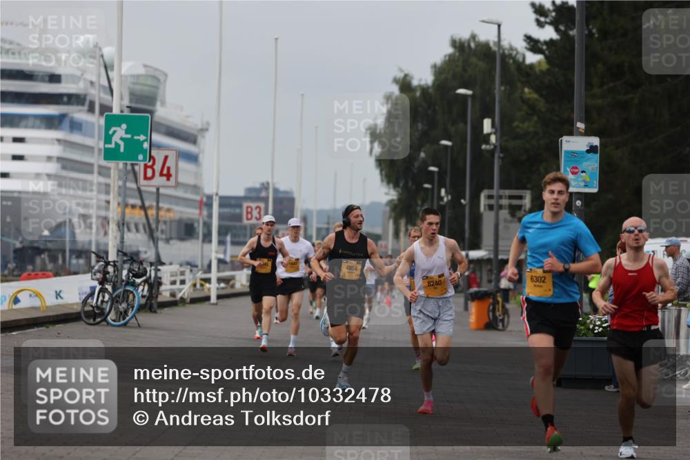 13.09.2026 - Kiel Lauf Andreas Tolksdorf http://msf.ph/oto/10332478 13.09.2026 09:51:30 Kiellinie 3, 4, 3, 345, 1647, 4858, 8240, 6302 meine-sportfotos.de