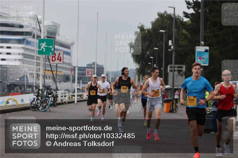 13.09.2026 - Kiel Lauf Andreas Tolksdorf http://msf.ph/oto/10332485 13.09.2026 09:51:30 Kiellinie 4, 3, 4645, 4858, 40, 6302 meine-sportfotos.de