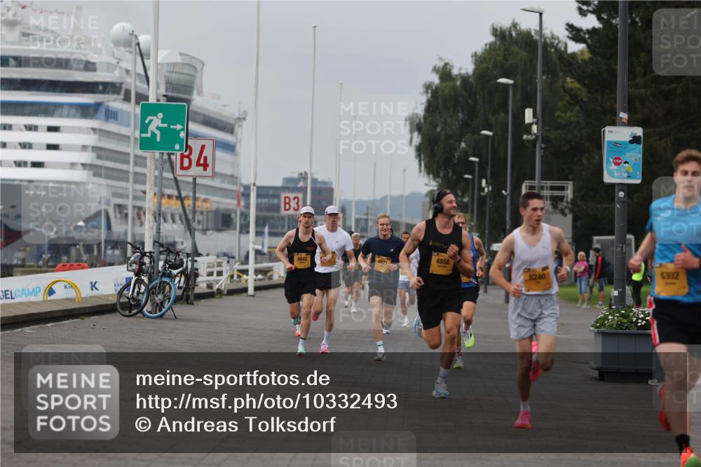 13.09.2026 - Kiel Lauf Andreas Tolksdorf http://msf.ph/oto/10332493 13.09.2026 09:51:31 Kiellinie 4, 3, 4645, 4621, 4858, 8240, 6302 meine-sportfotos.de