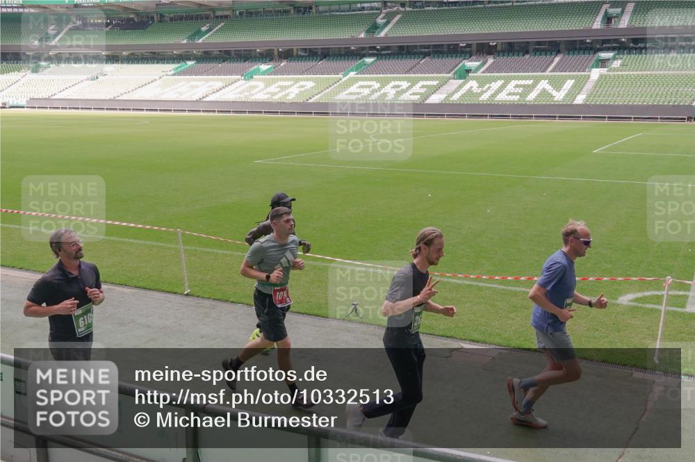 13.09.2026 - 21. swb-Marathon Bremen Michael Burmester http://msf.ph/oto/10332513 13.09.2026 13:04:32 Laufen im Stadion 178, 209, 210, 323, 488, 534, 536, 565, 596, 647, 725, 762, 881, 940, 1014, 1073, 1239, 1243, 1307, 1343, 1373, 1456, 1458, 1479, 1627, 1649, 1653, 1656, 1687, 1771, 1780, 1914, 1932, 1941, 2023, 2089, 2126, 2223, 2369, 2430, 2434, 2452, 2602, 2625, 2723, 2742, 2764, 2851, 2867, 2872, 2891, 2910, 2919, 2934, 2957, 2959, 2977, 2985, 3028, 3030, 3135, 3217, 3320, 3343, 3360, 3402, 3419, 3425, 3454, 3510, 3521, 3579, 3597, 3618, 3796, 3846, 3859, 3909, 242 meine-sportfotos.de