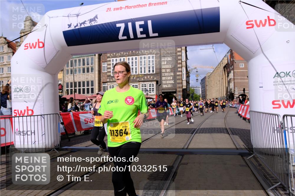 13.09.2026 - 21. swb-Marathon Bremen Tim E. http://msf.ph/oto/10332515 13.09.2026 11:04:57 Ziel 10160, 10198, 10283, 10481, 10711, 10877, 10940, 11006, 11114, 11364, 11366, 11592, 11705, 11761, 11991, 12005, 12493, 12495, 12498, 12500, 12502, 12563 meine-sportfotos.de